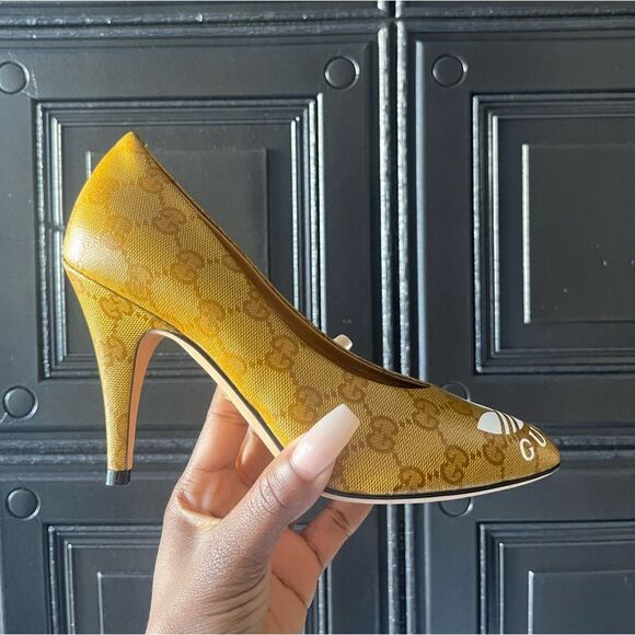 Gucci x Adidas Heels - Picture 1 of 6